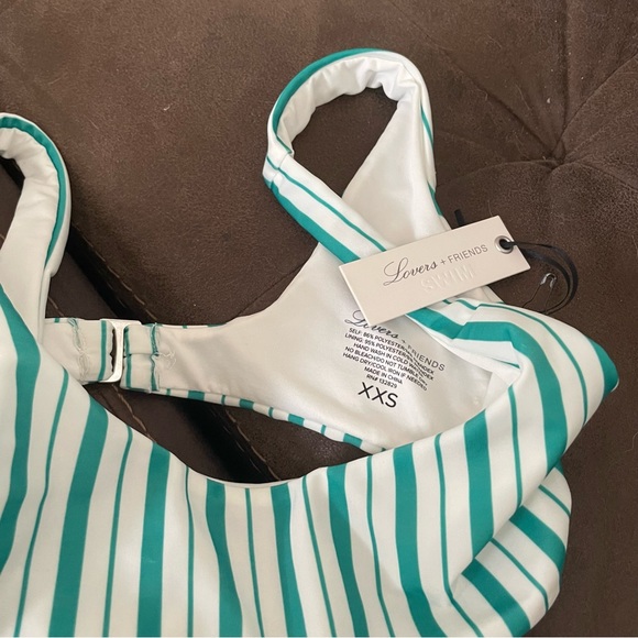 Lovers + Friends Kelly green striped top - Picture 4 of 6